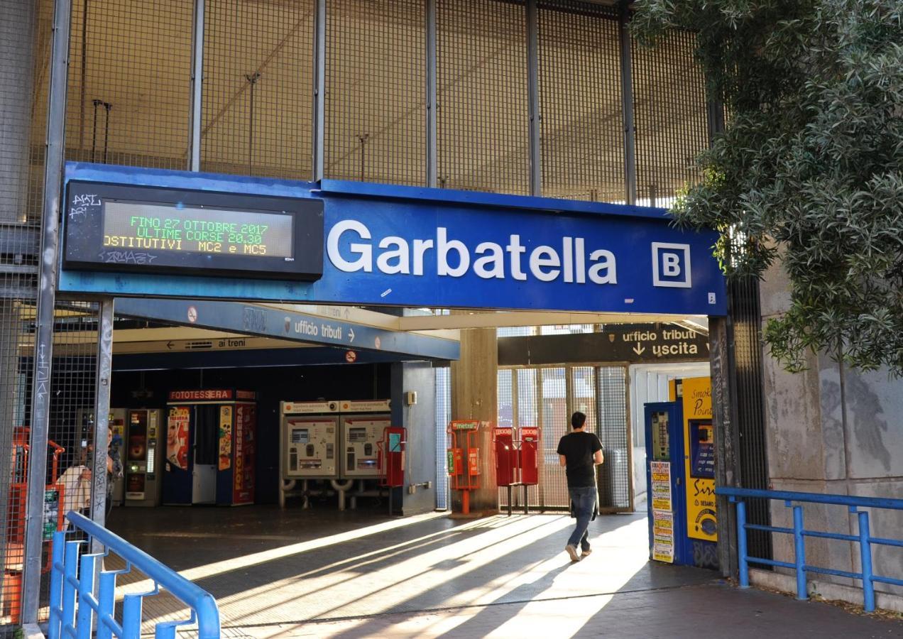 Casa Italiano - Bestbnb Garbatella Рим Екстериор снимка