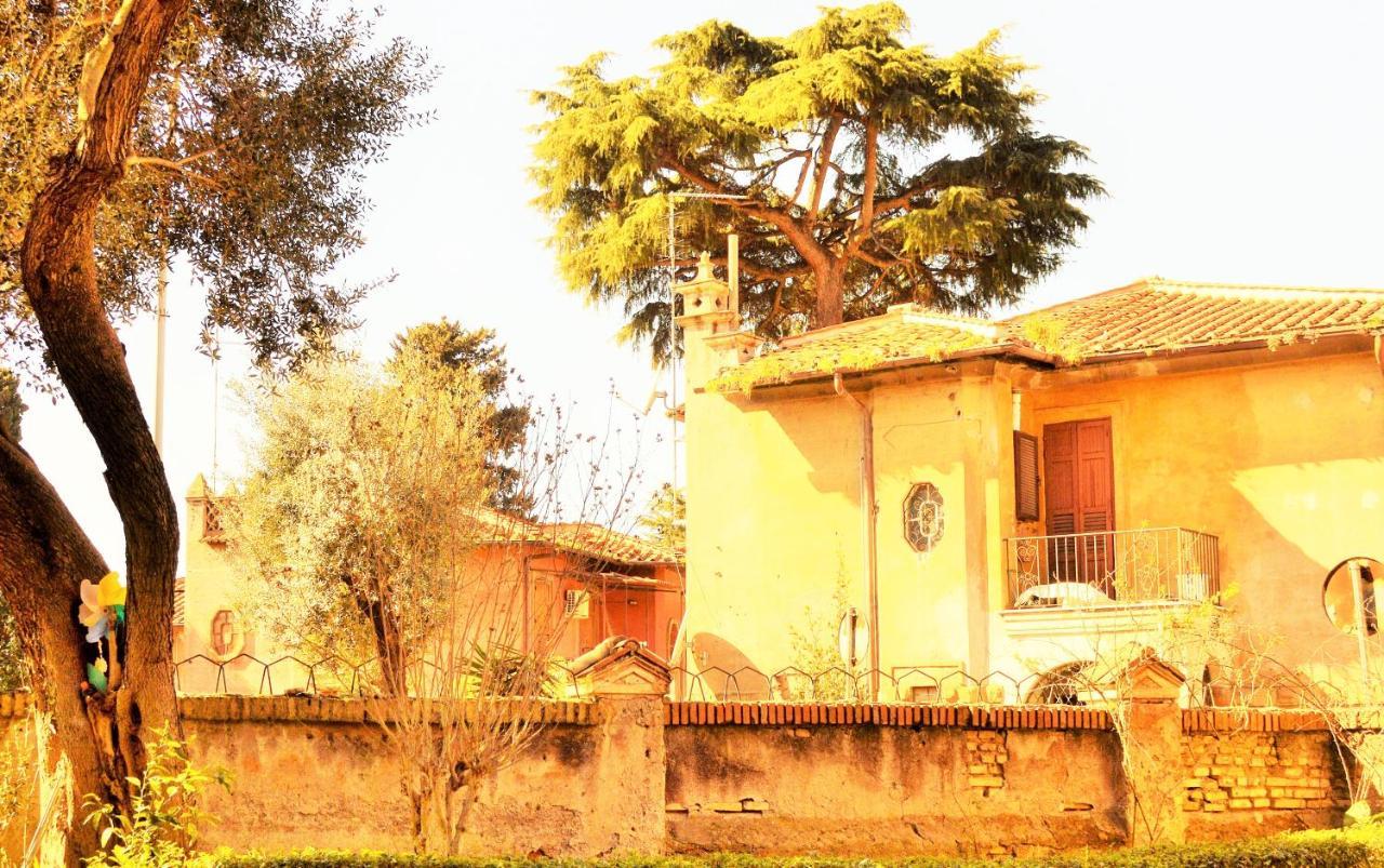 Casa Italiano - Bestbnb Garbatella Рим Екстериор снимка