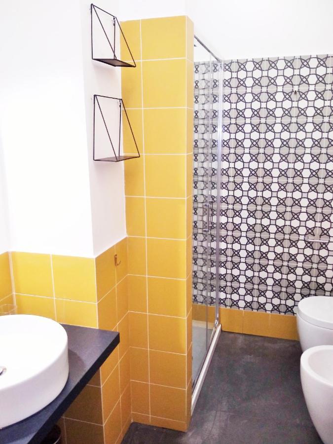 Casa Italiano - Bestbnb Garbatella Рим Екстериор снимка