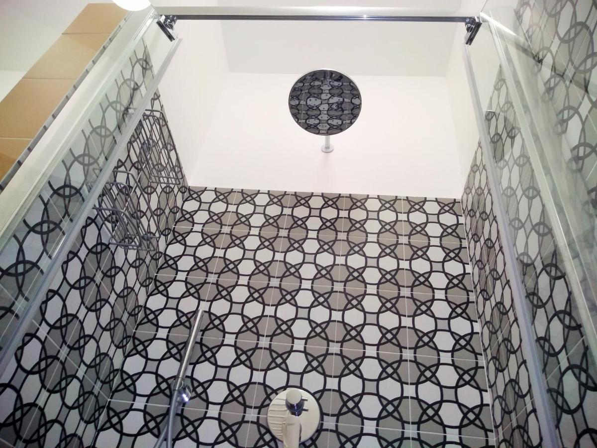Casa Italiano - Bestbnb Garbatella Рим Екстериор снимка